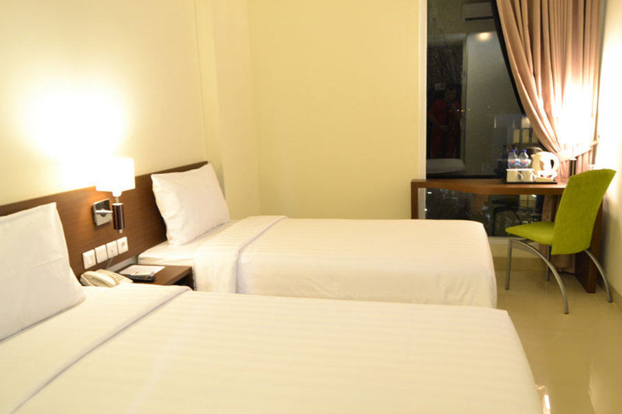 ไอบิส บัดเจ็ต จิการัง เฟสติวัล Hotel เบกาซิ ภายนอก รูปภาพ
